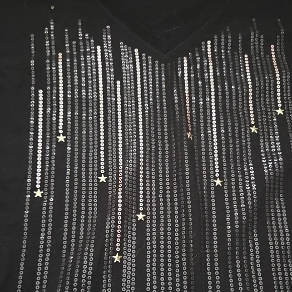 Aeropostale Black Short Sleeve Tee with Silver Accents - Picture 5 of 6